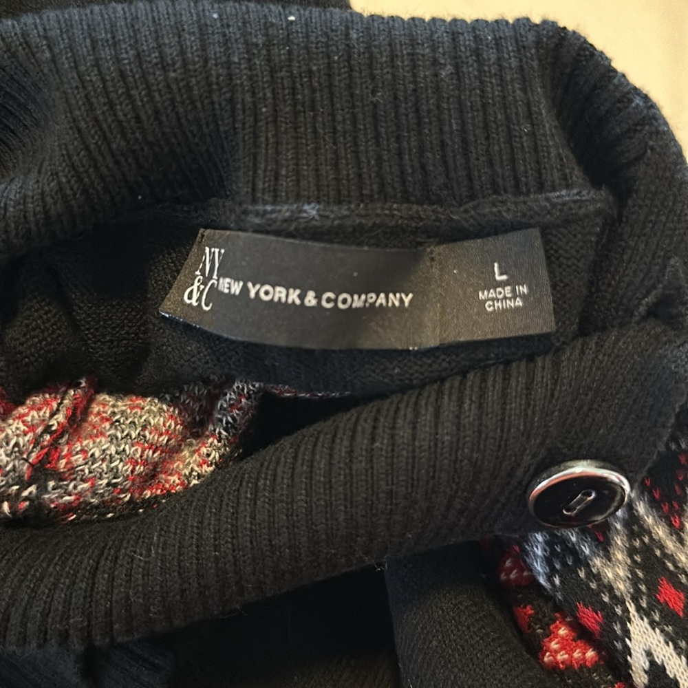 NY & Co Sweater - Picture 6 of 6